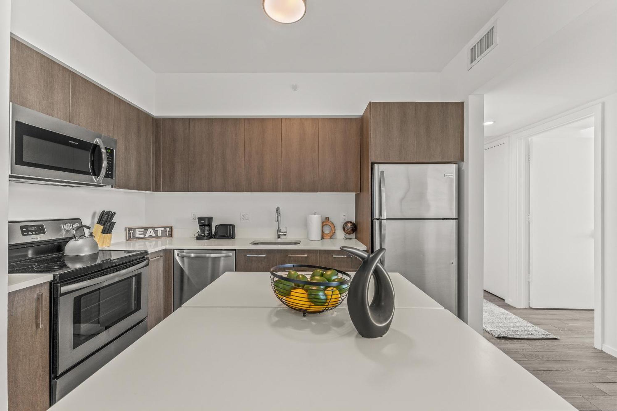 Apartment Tr 2 Bedroom, 1 Bedroom, And With Balconies