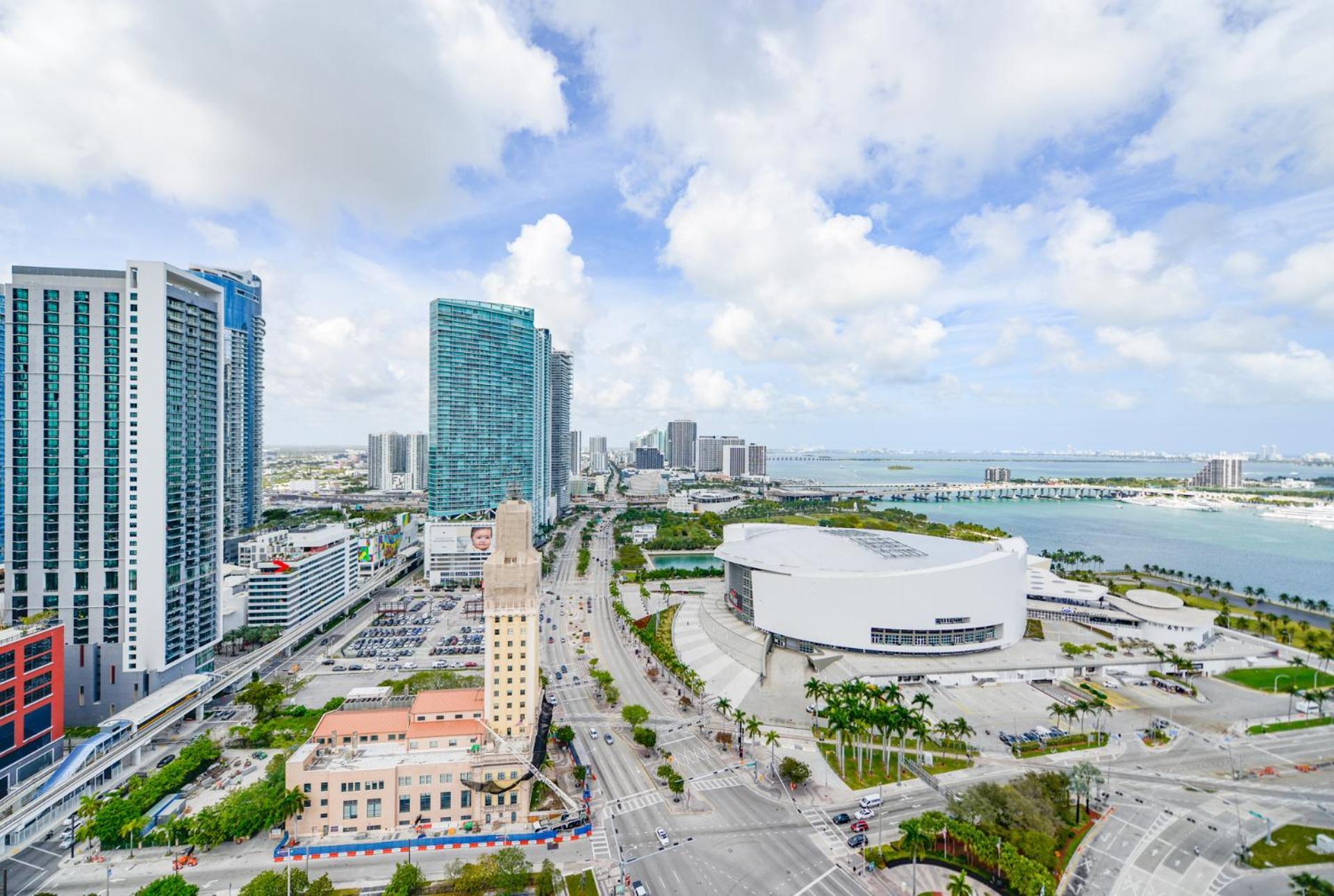 Prime Spot - Stunning Studio With Ocean And Bay Views * Miami