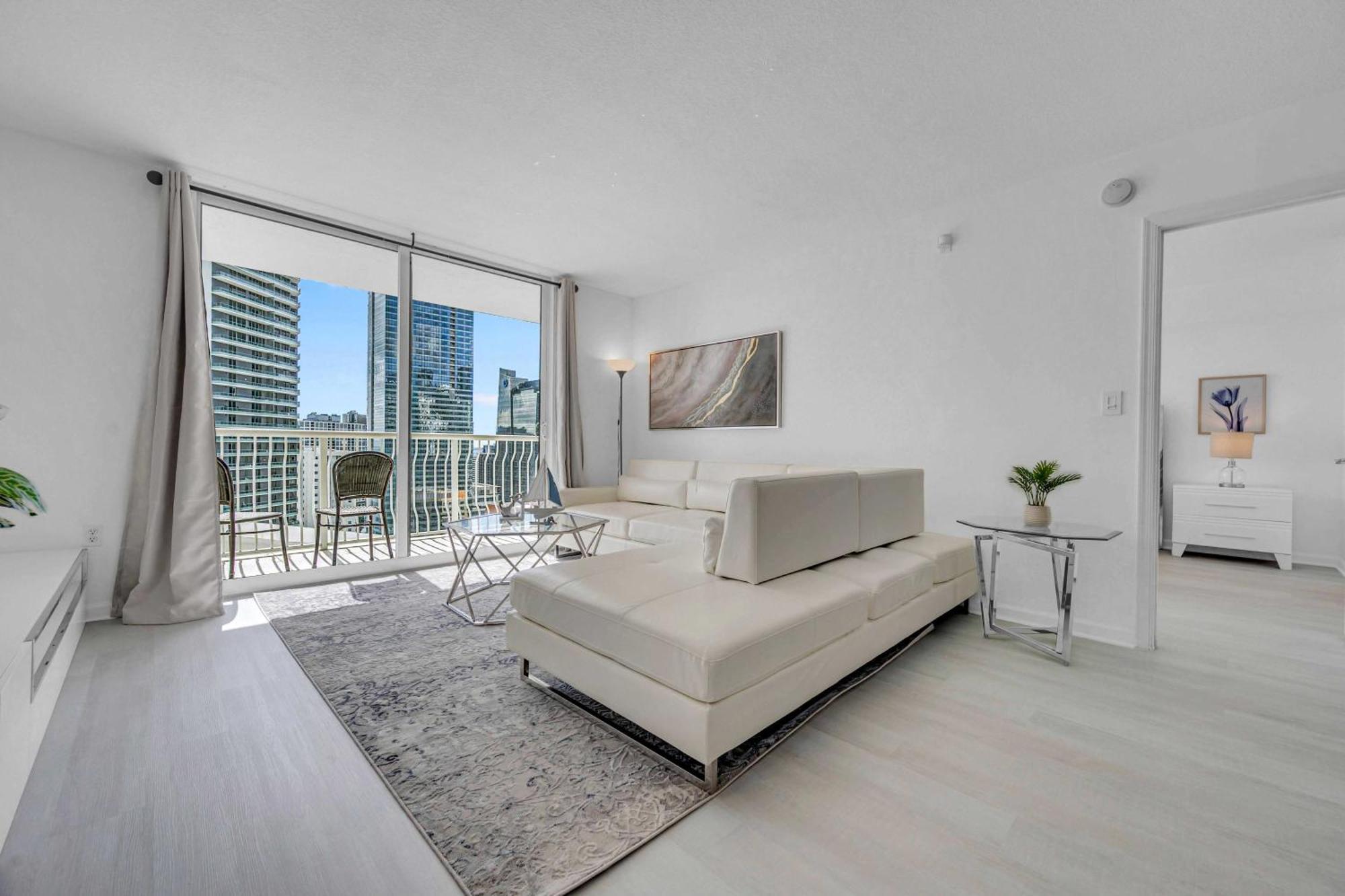 Deluxe 1 Bedroom • Brickell • Ocean View Miami