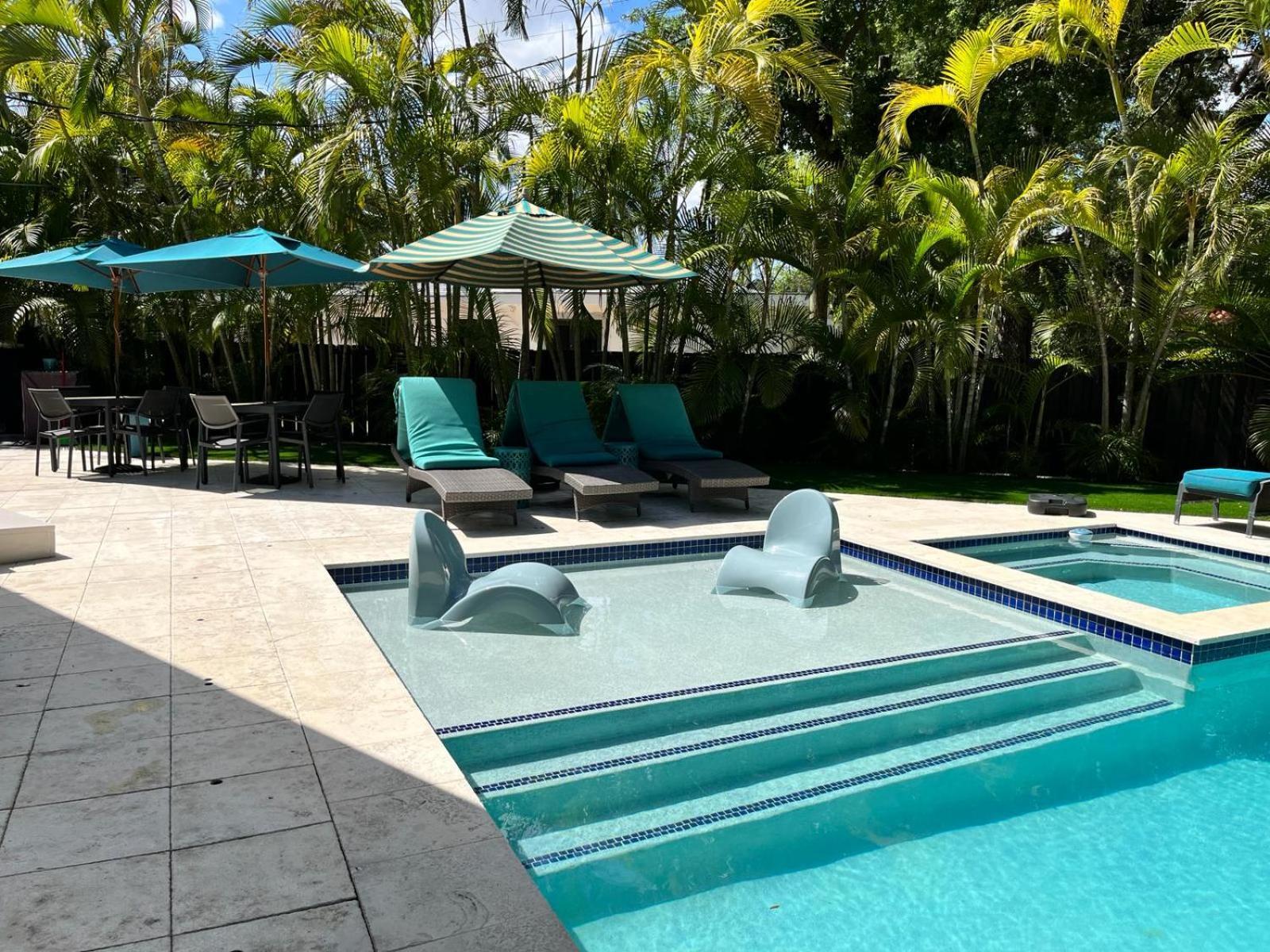 Banyan Shores * Miami