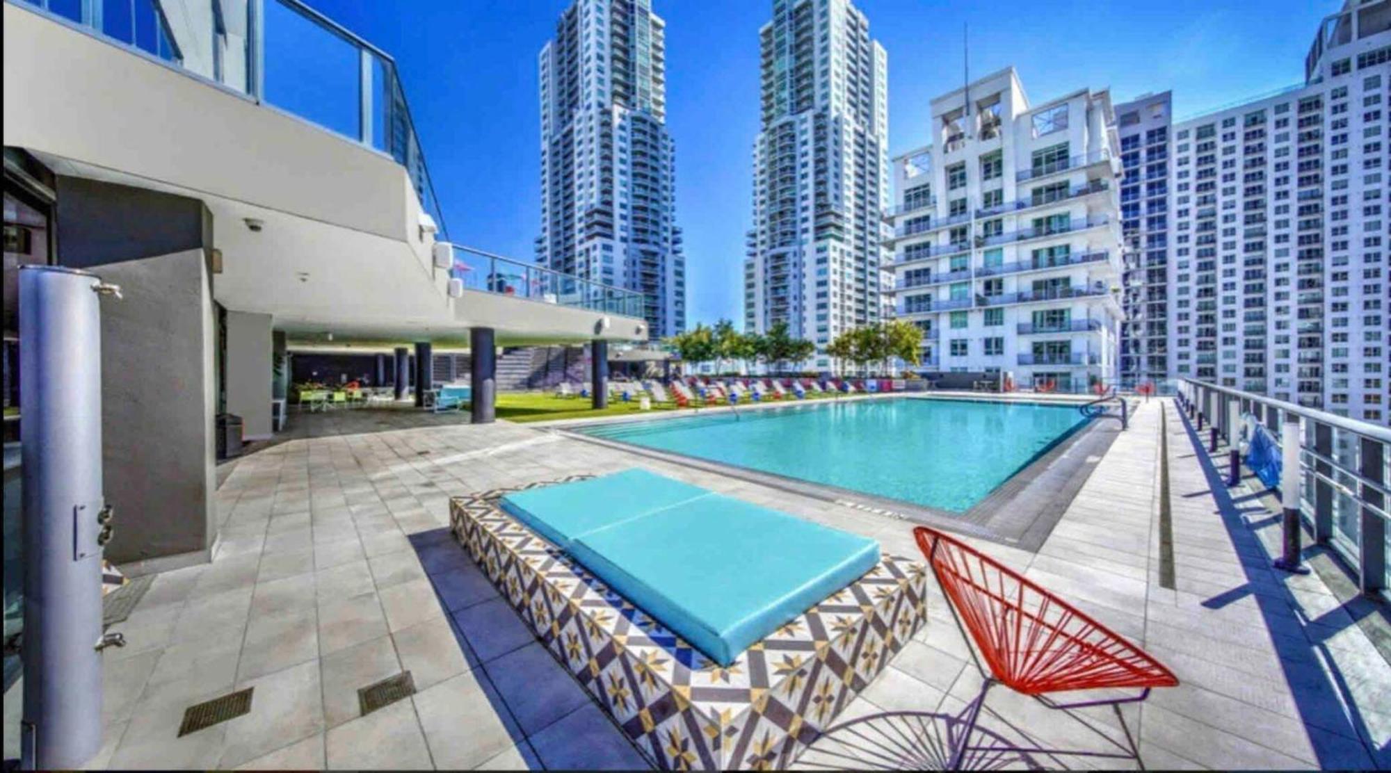 Beautiful Downtown Ocean View. Apartment Miami