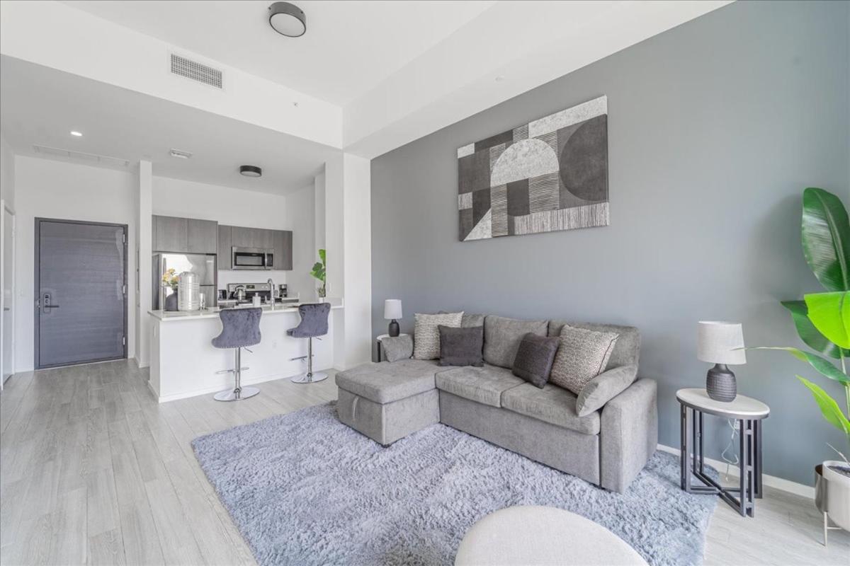 Tr 2 Bedroom, 1 Bedroom, And With Balconies Apartment Miami