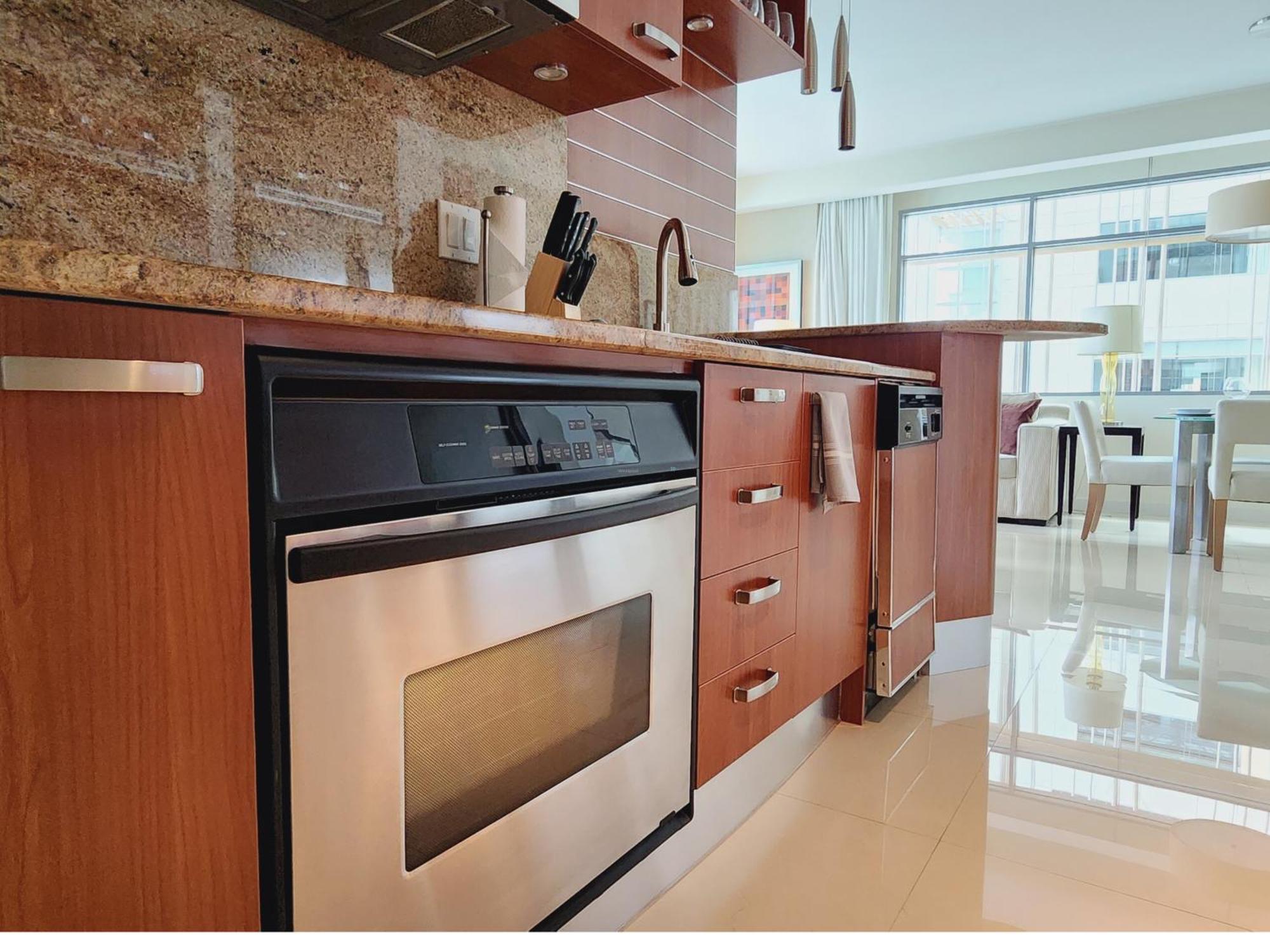 Apartment Urban Gateway Location In Brickell Prkg Miami