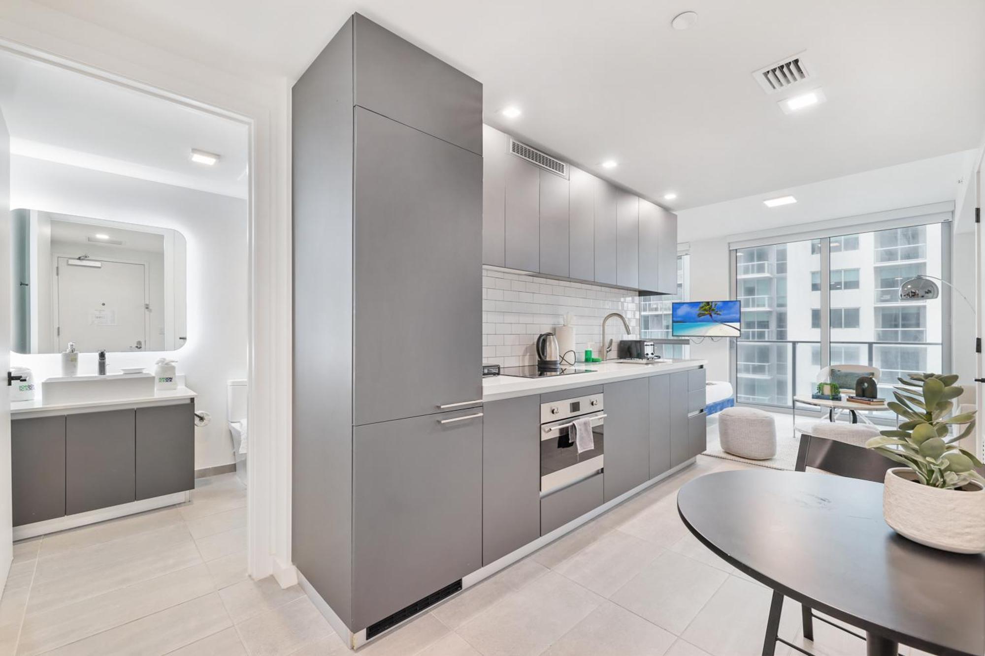 227 Condominium By Ionica