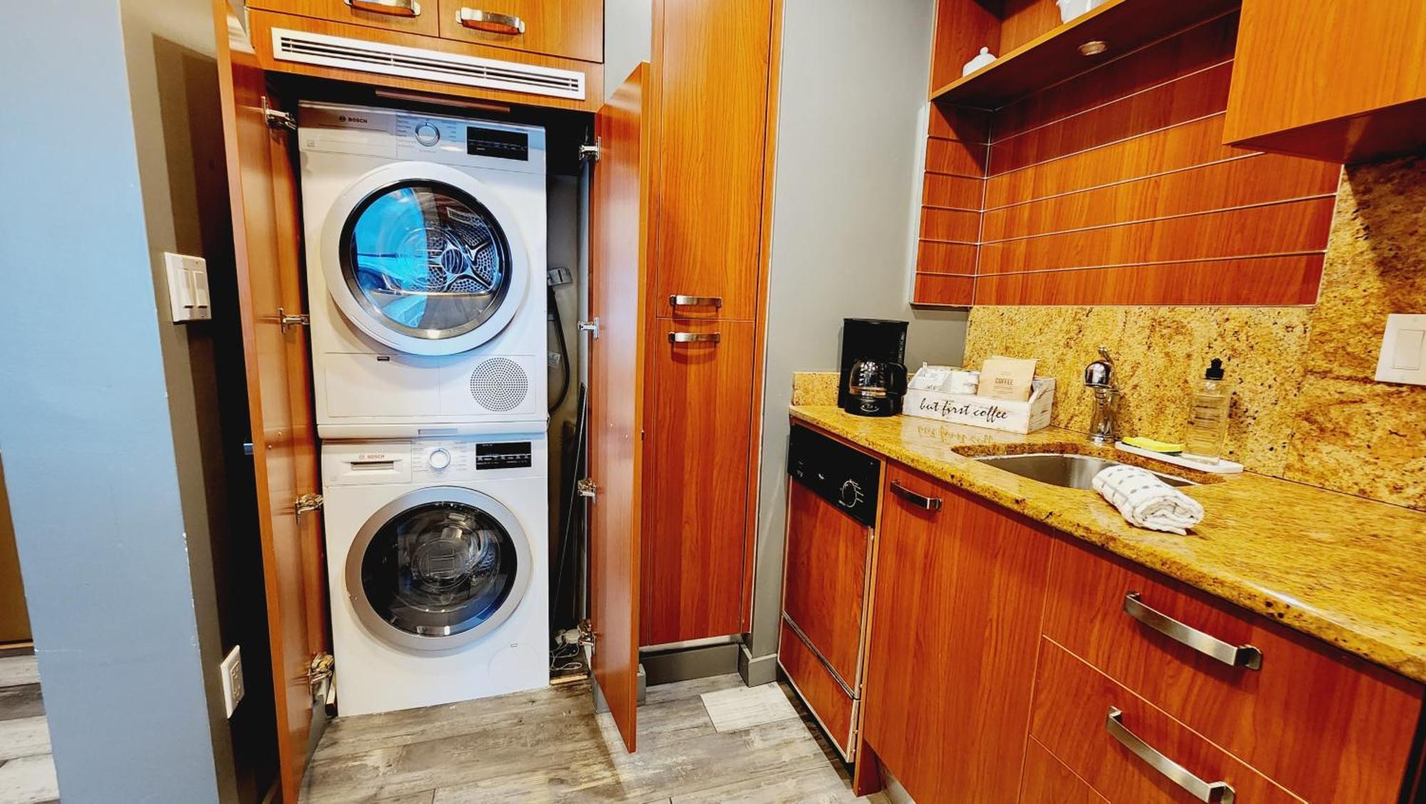 Urban Gateway Location In Brickell Prkg Apartment *