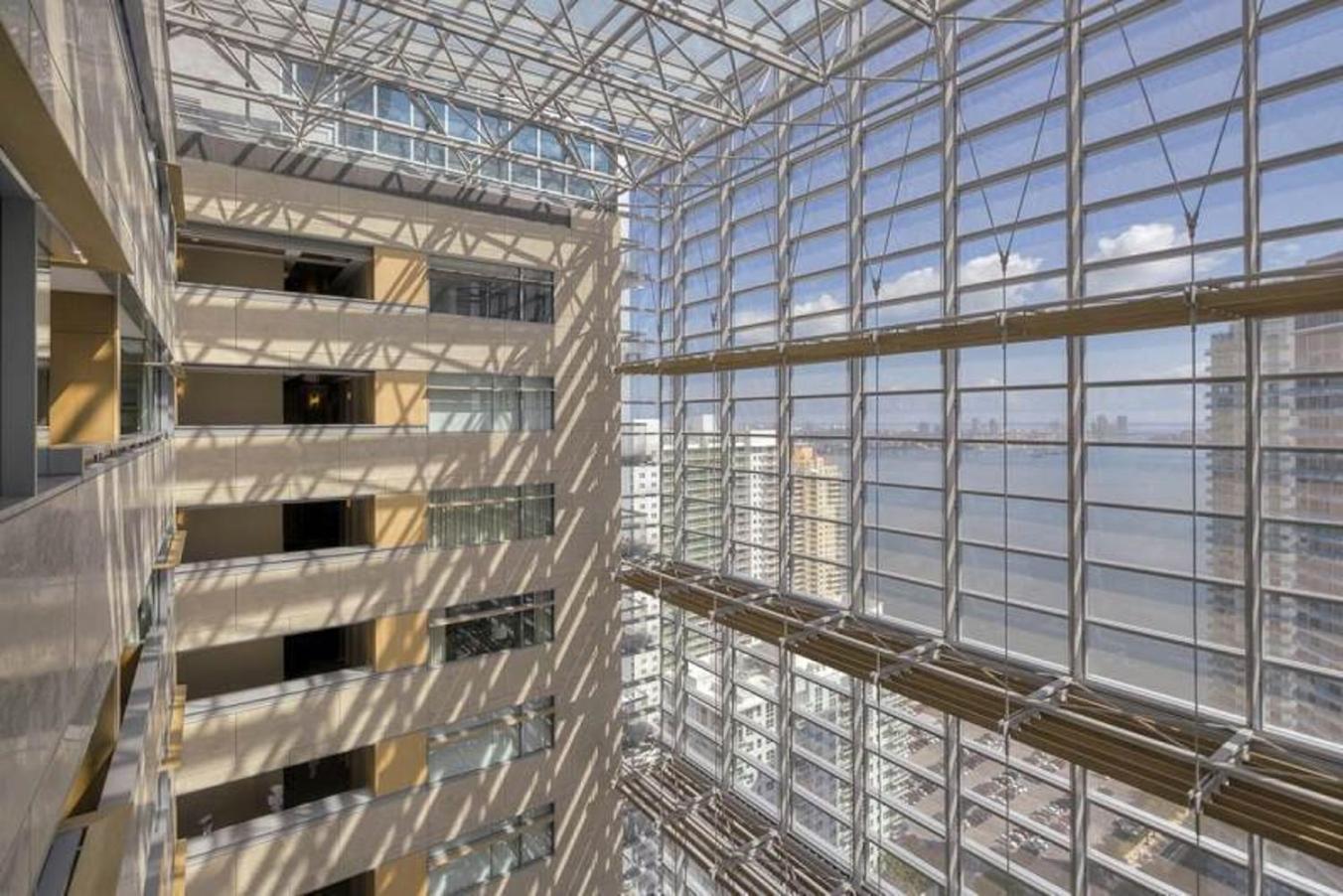 Urban Gateway Location In Brickell Prkg