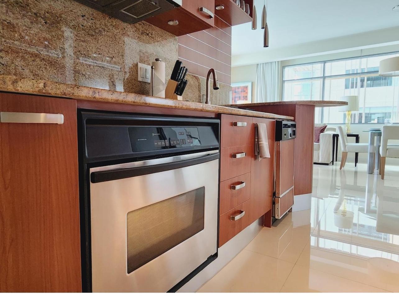 Apartment Urban Gateway Location In Brickell Prkg Miami