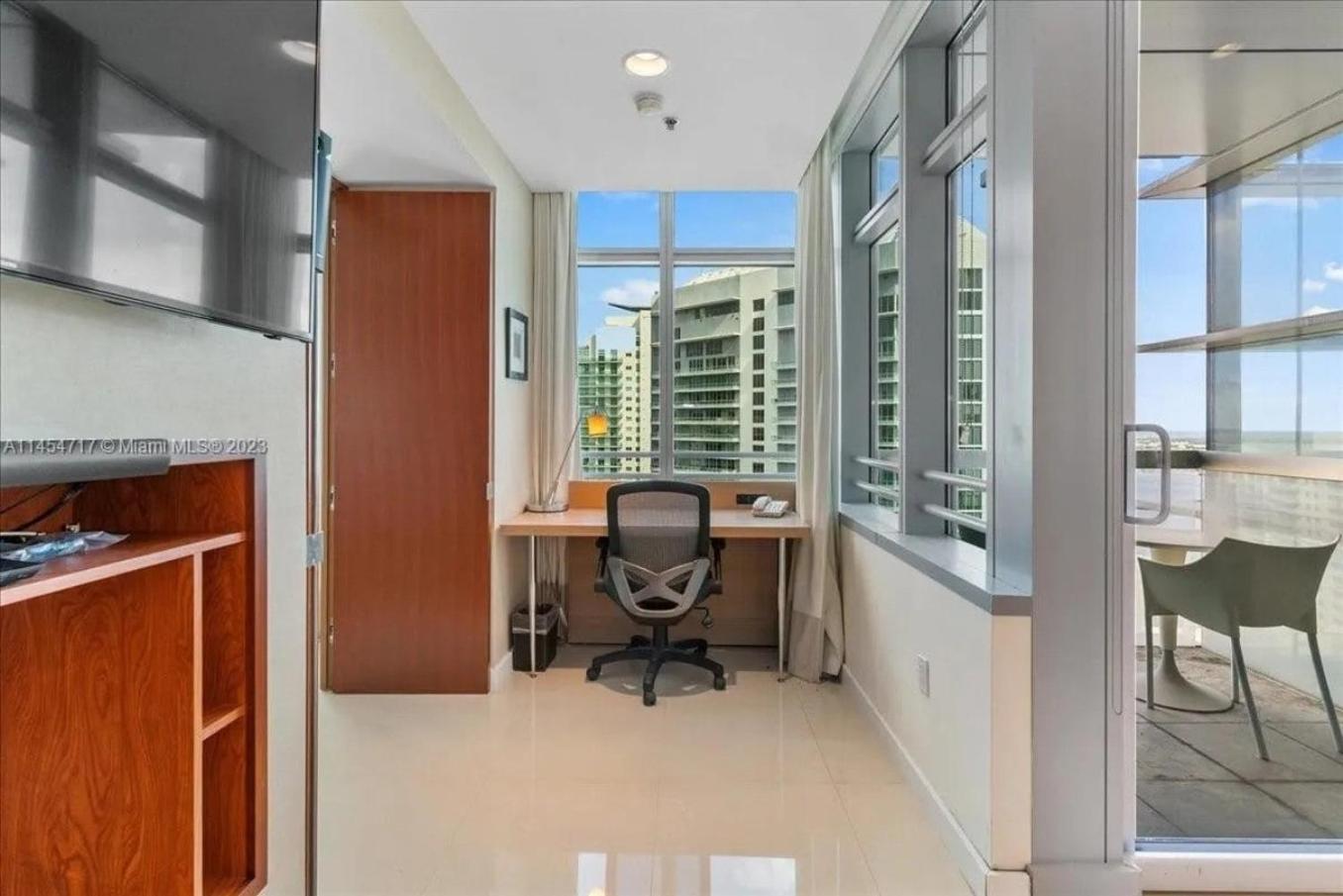 Apartment Urban Gateway Location In Brickell Prkg