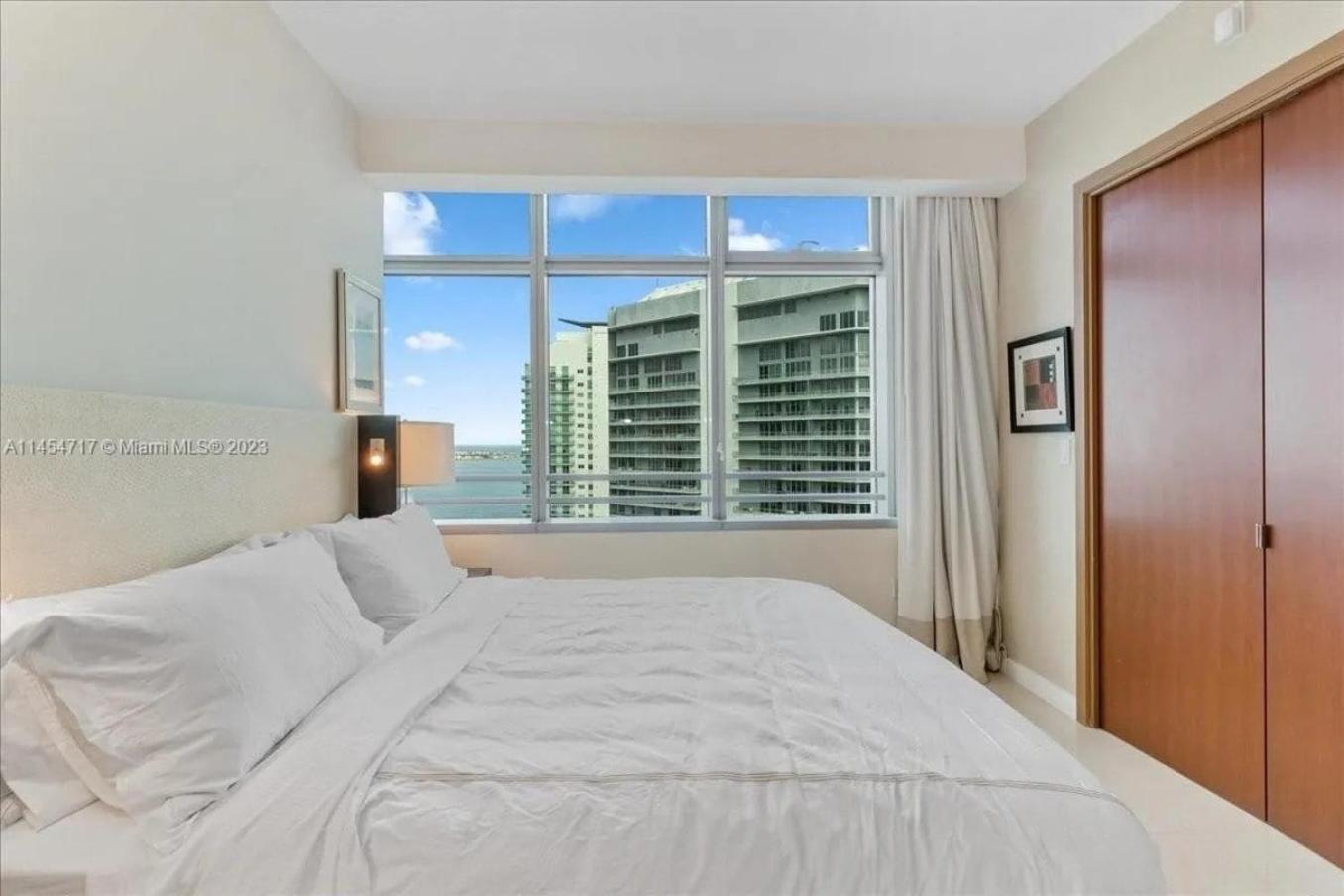 Urban Gateway Location In Brickell Prkg Apartment *