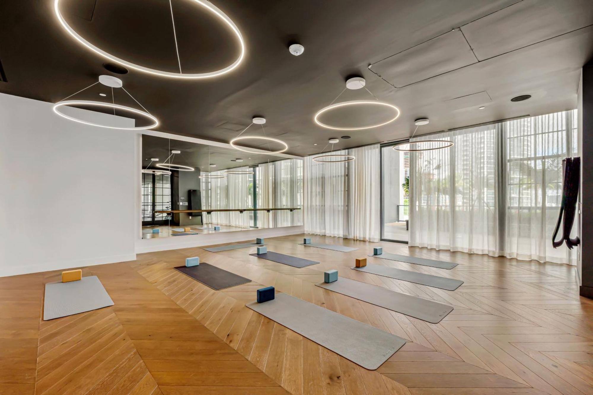 Ultimate Elegance With Panoramic Views Miami