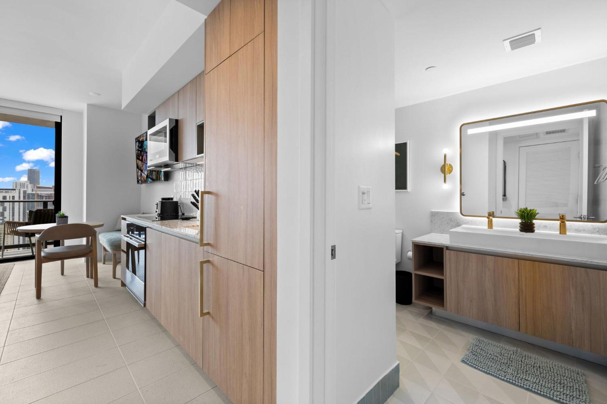 Apartment Ultimate Elegance With Panoramic Views Miami