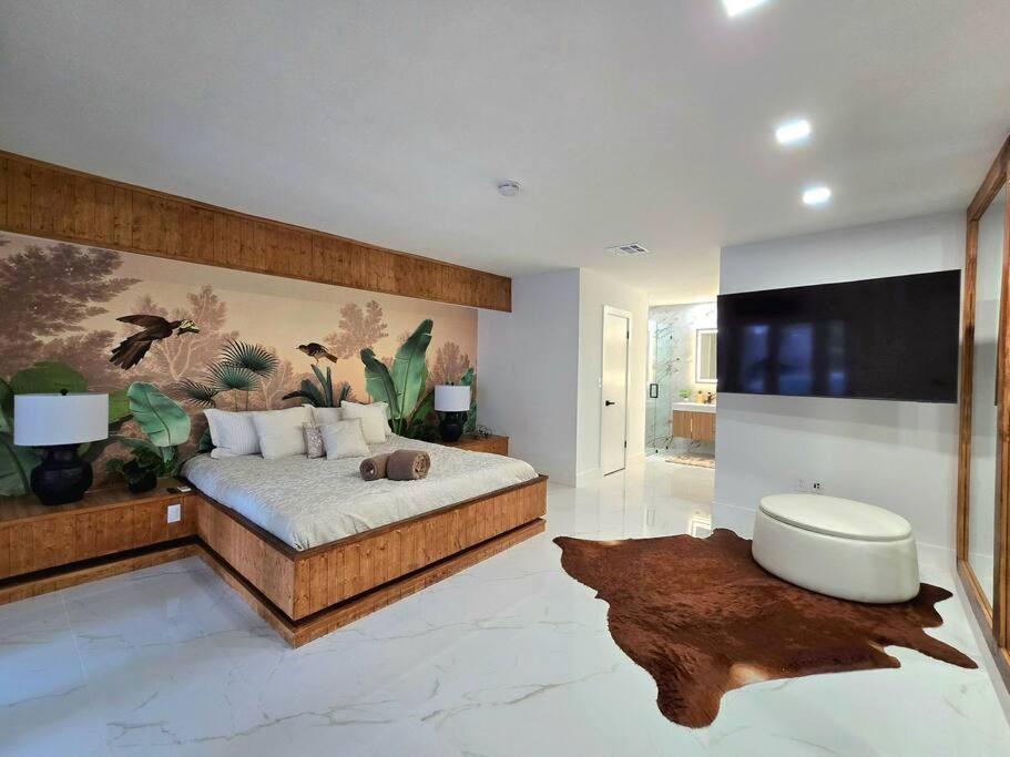 Sunset Retreat At Heart Of With Pool * Miami