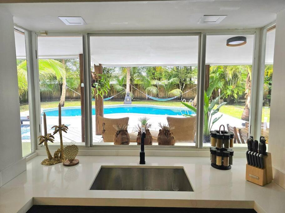 Sunset Retreat At Heart Of With Pool Villa