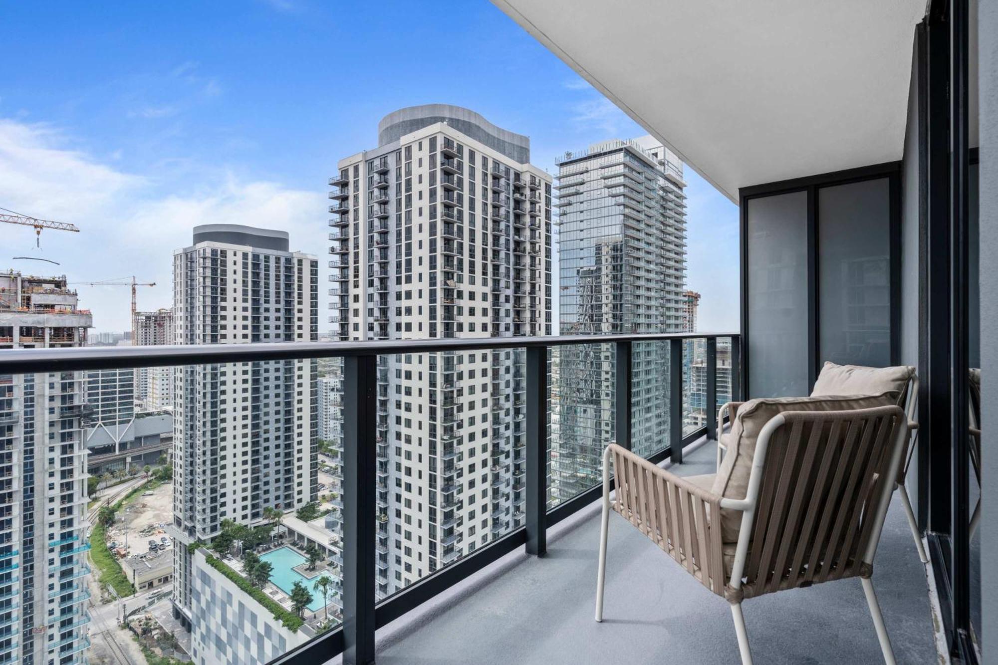 Apartment Bayside Breeze - Downtown Luxury Tower
