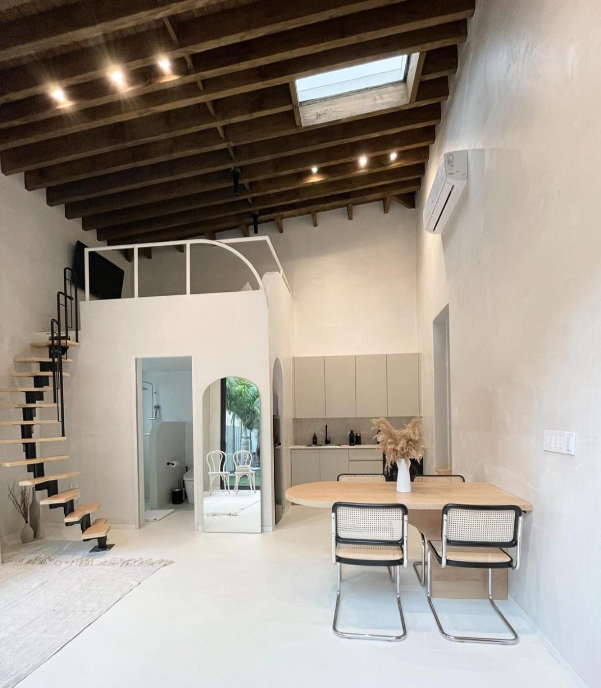Atelier Lumi At Lumicollection Miami