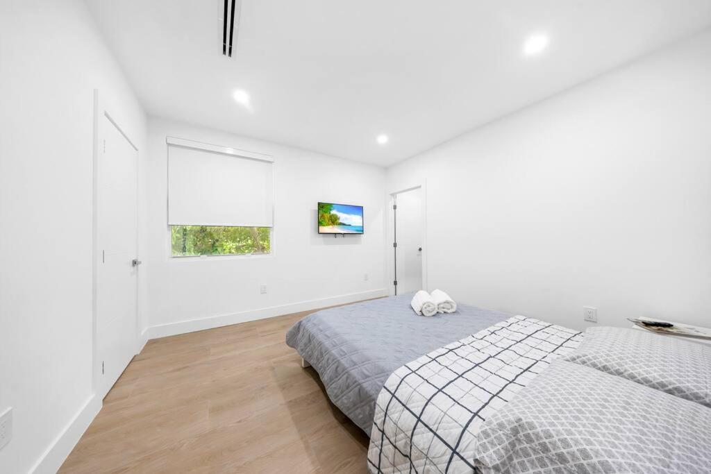 Up To 12 Guest Modern Near Wynwood! 27 Villa Miami