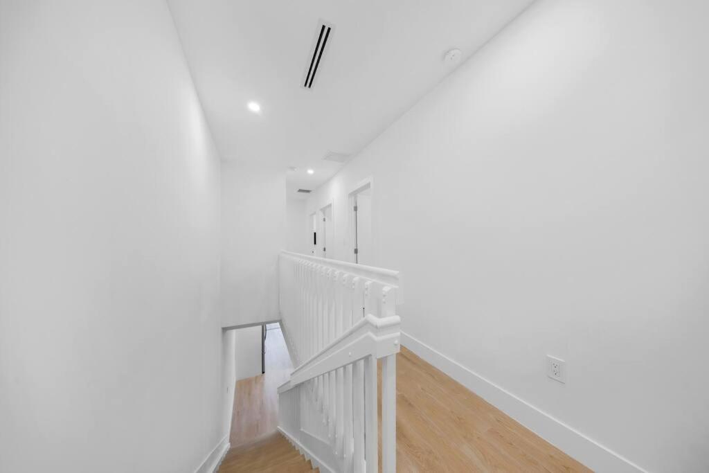 Up To 12 Guest Modern Near Wynwood! 27 *
