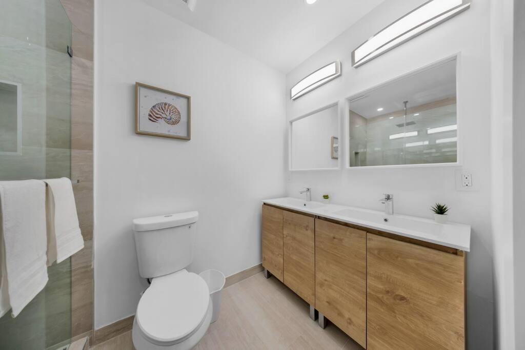 Up To 12 Guest Modern Near Wynwood! 27 Miami