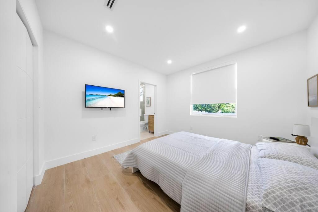 Villa Up To 12 Guest Modern Near Wynwood! 27 Miami