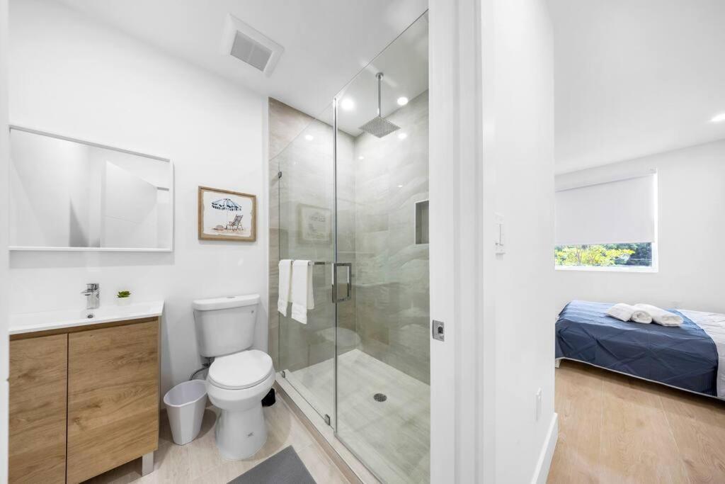 Up To 12 Guest Modern Near Wynwood! 27 Villa Miami