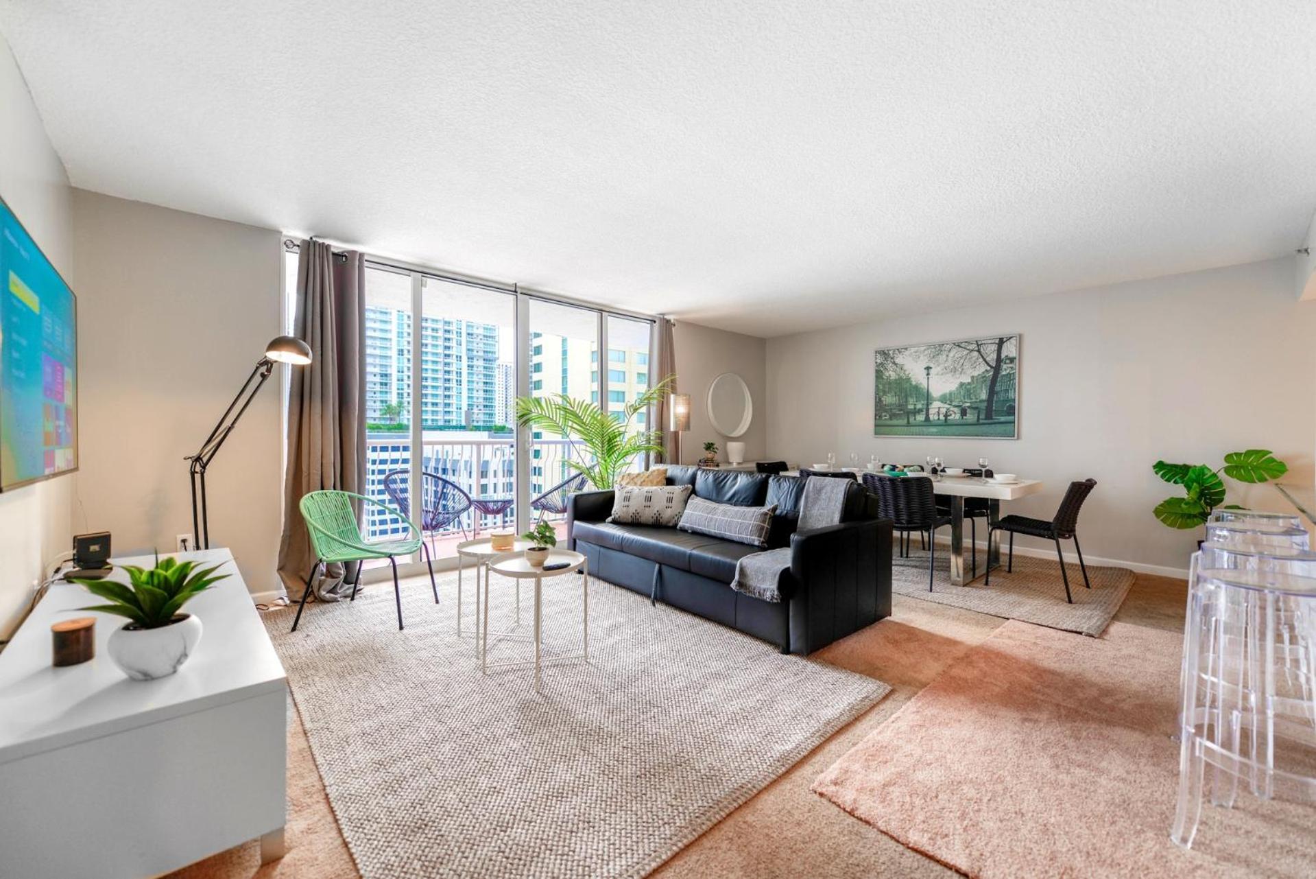 Prime Brickell With Stunning Views Miami