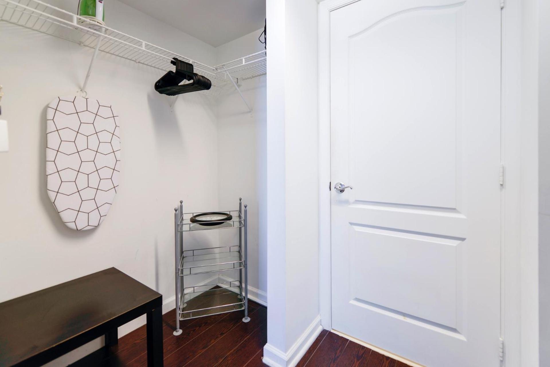 Apartment Ocean View Exquisite 1 Bedroom With Free Parking