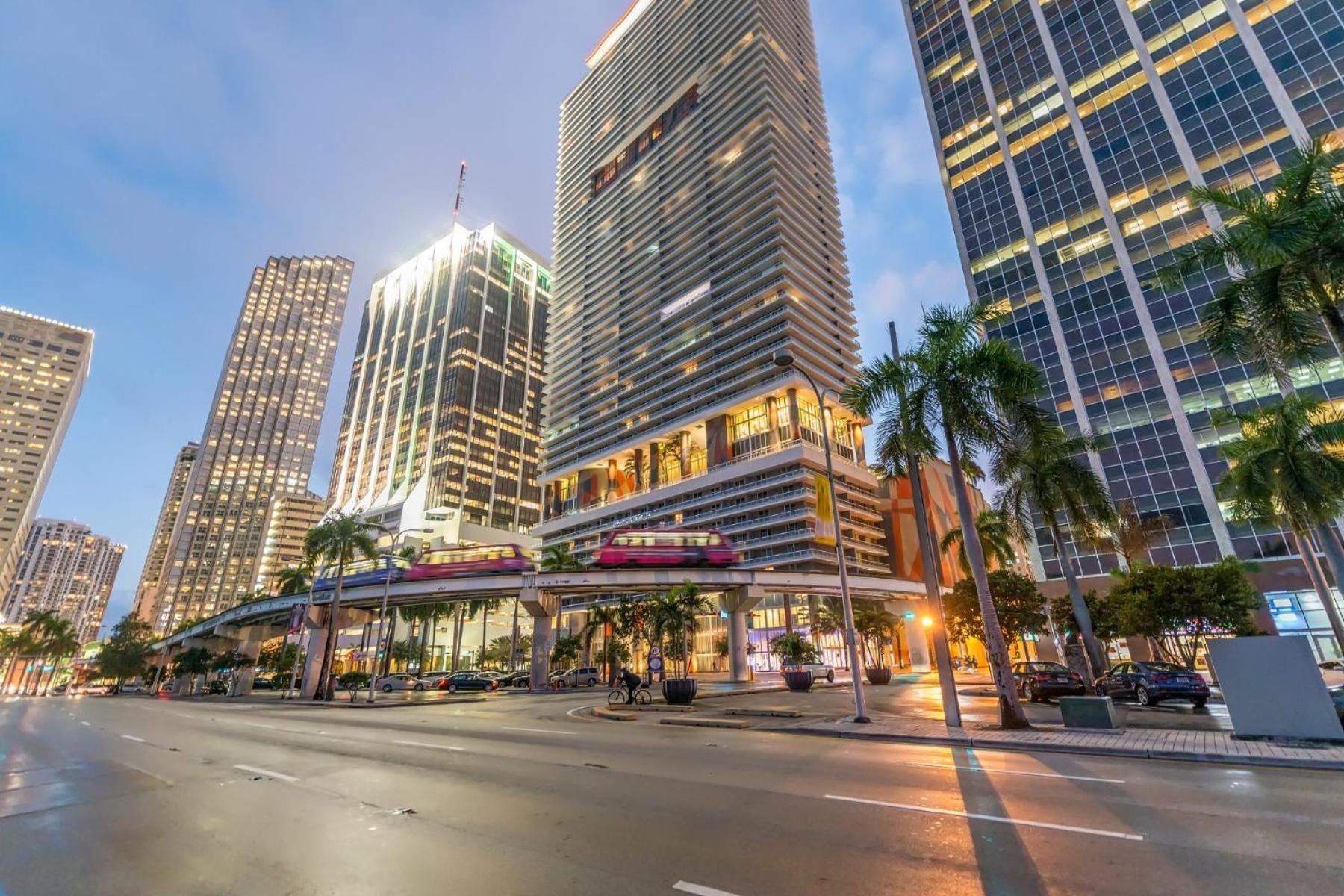 Urban Gateway Location In Brickell Prkg Miami