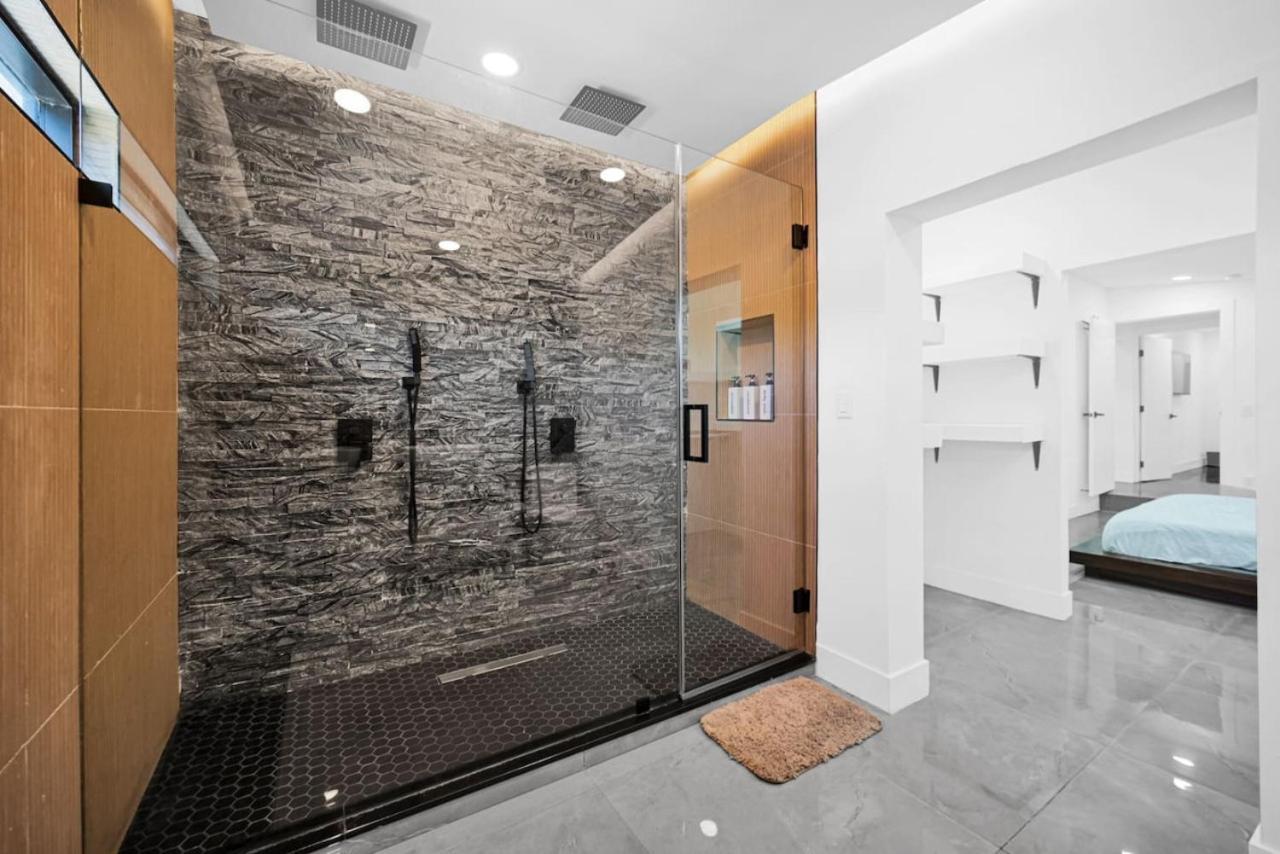 Lux Modern 4br With Pool