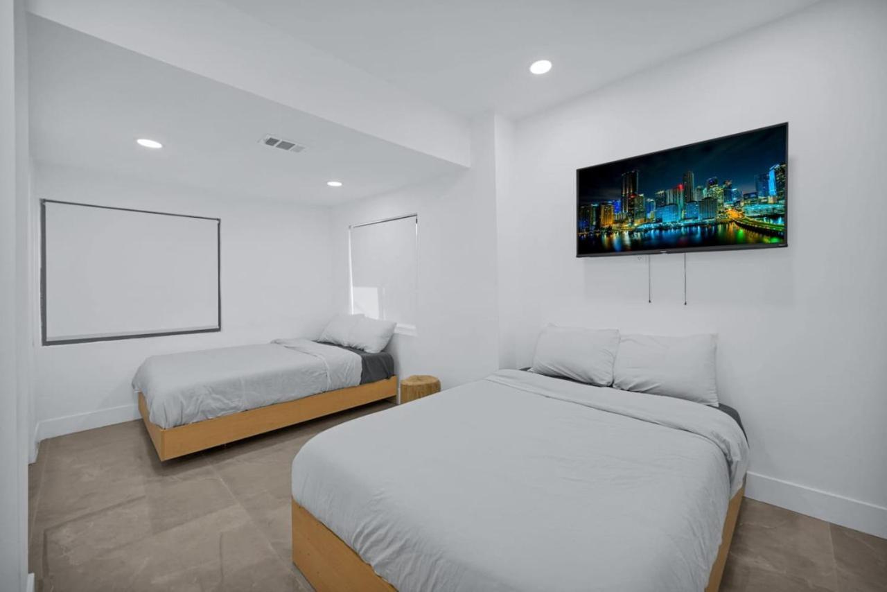 Lux Modern 4br With Pool Villa