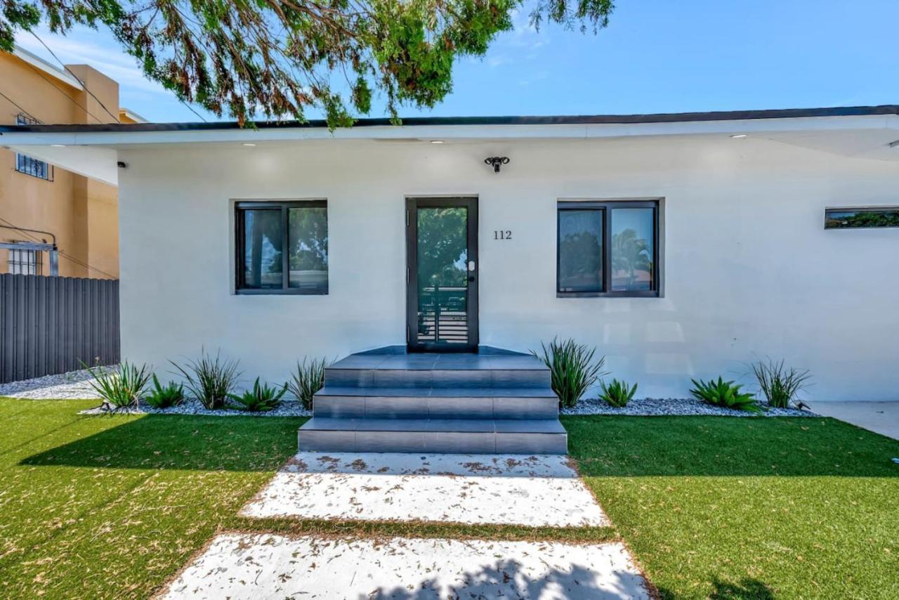 Villa Lux Modern 4br With Pool *
