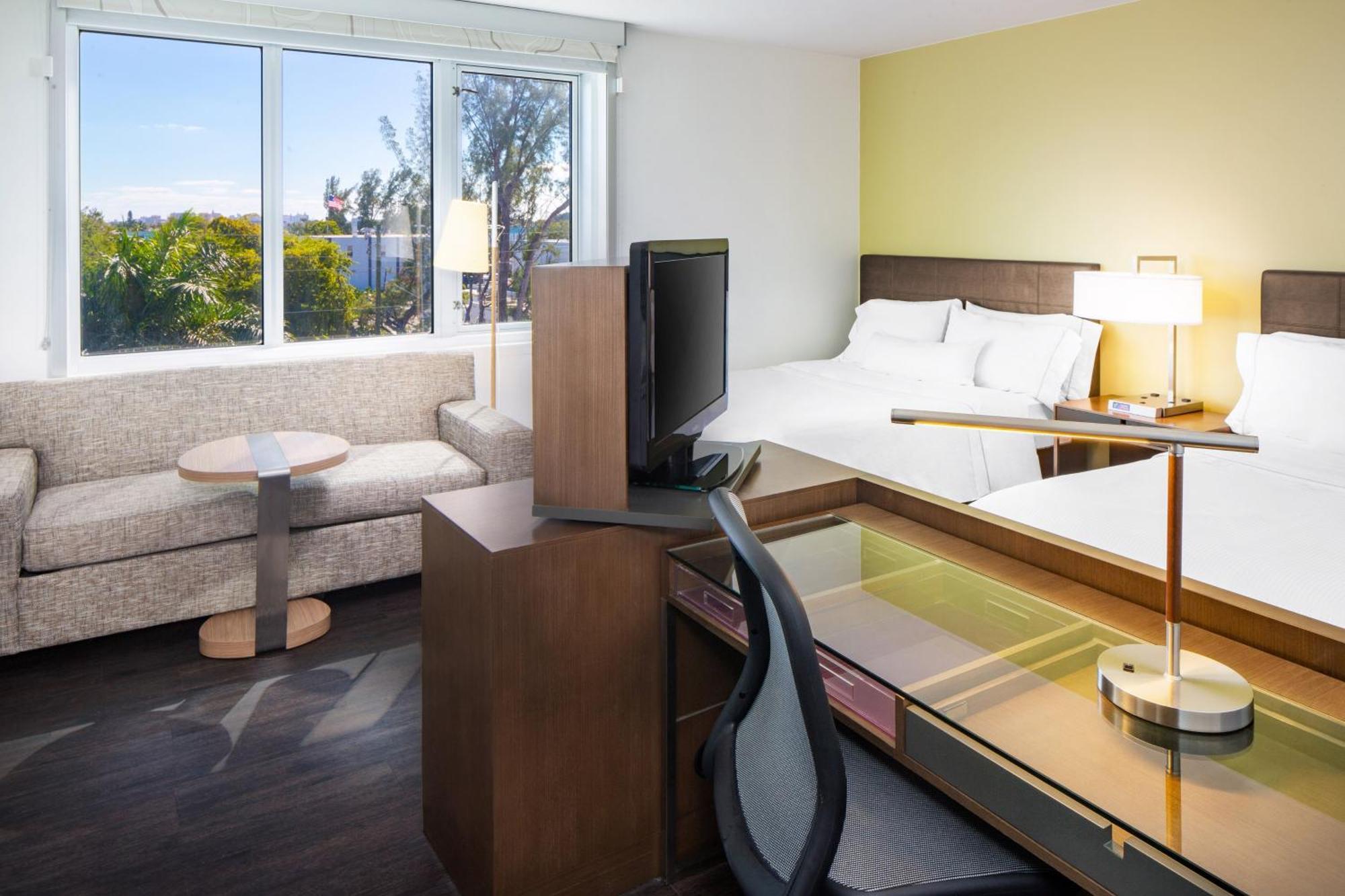 Hotel Element Miami International Airport
