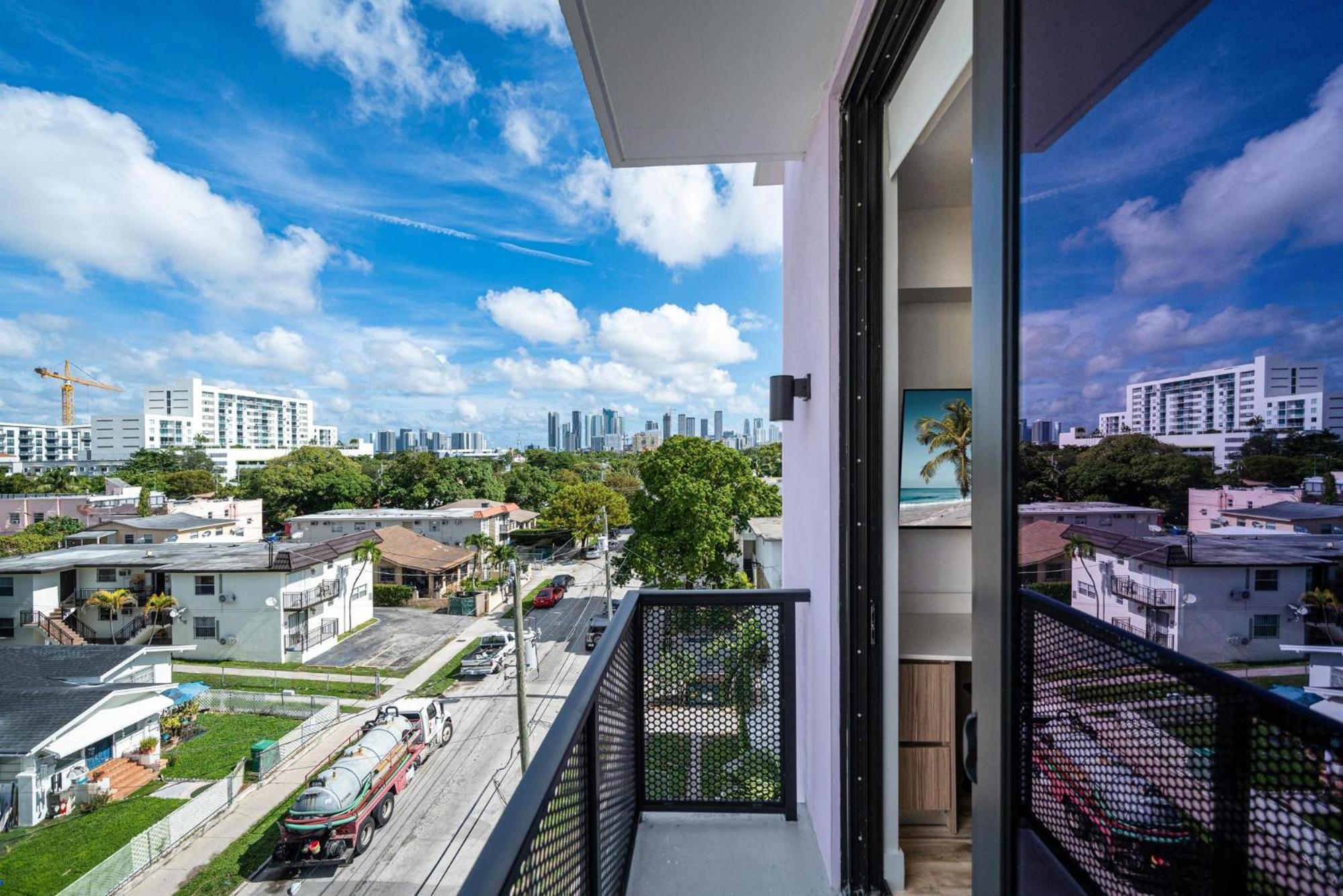 Pastel Aparthotel Miami