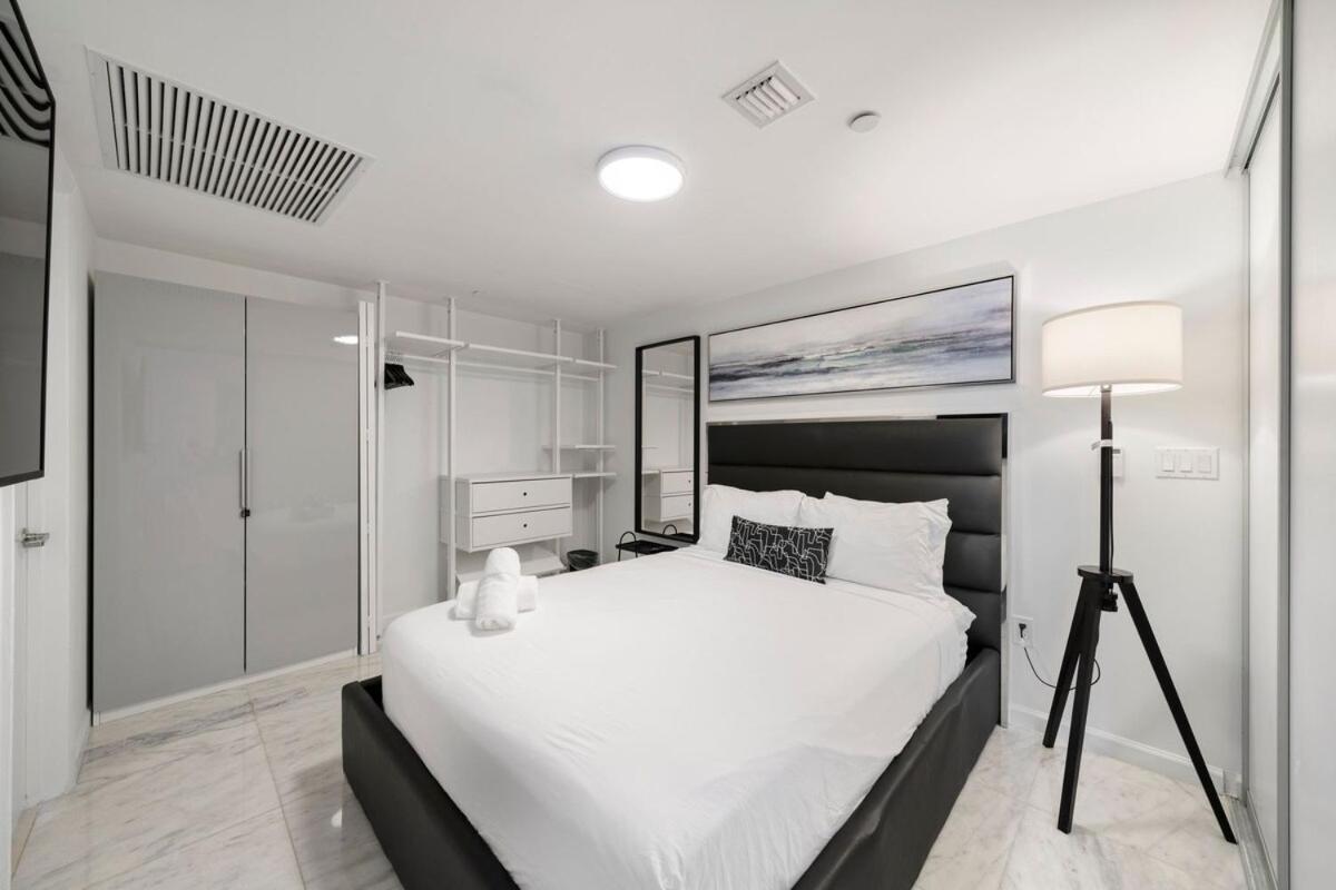 Charming Ocean View 2br 1ba Icon Brickell
