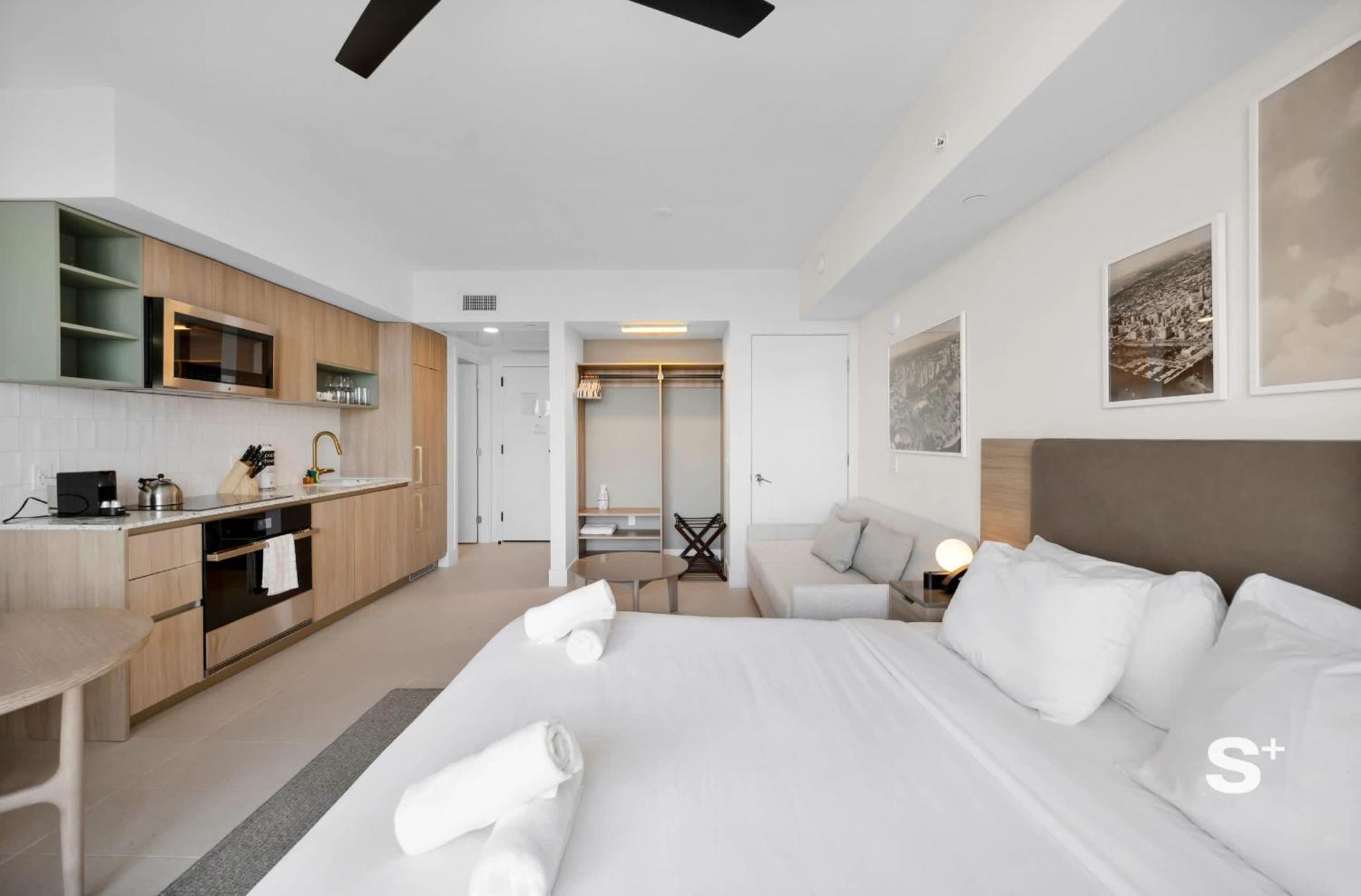 Sky High Sleek In The Heart Of The * Miami