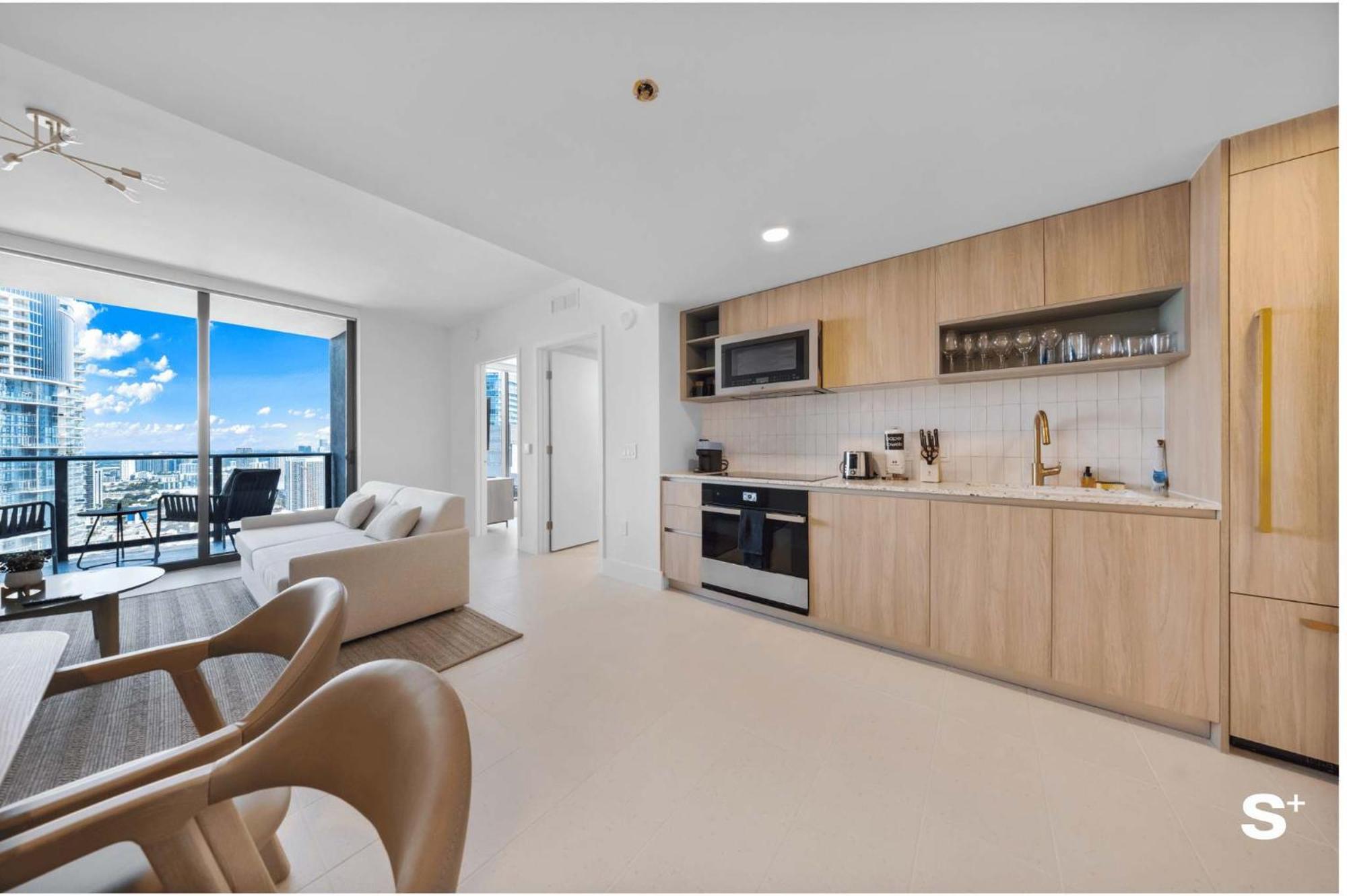 Apartment Stylish Downtown 1 Bedroom With Skyline Vibes *