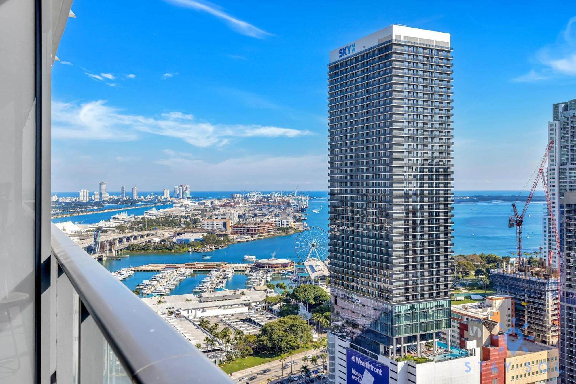 Lovely - Pool & Gym * Miami