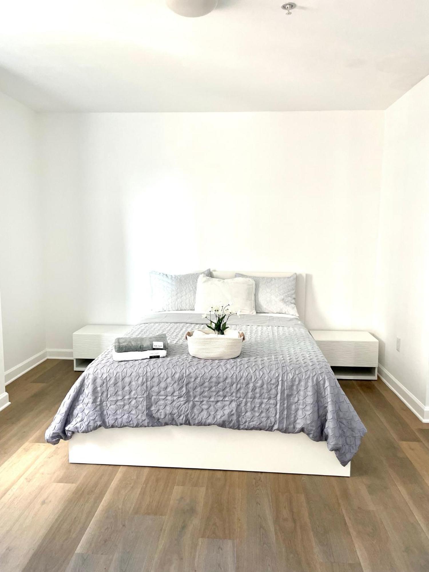 Homestay Private Bedroom In - Coral Gables 601