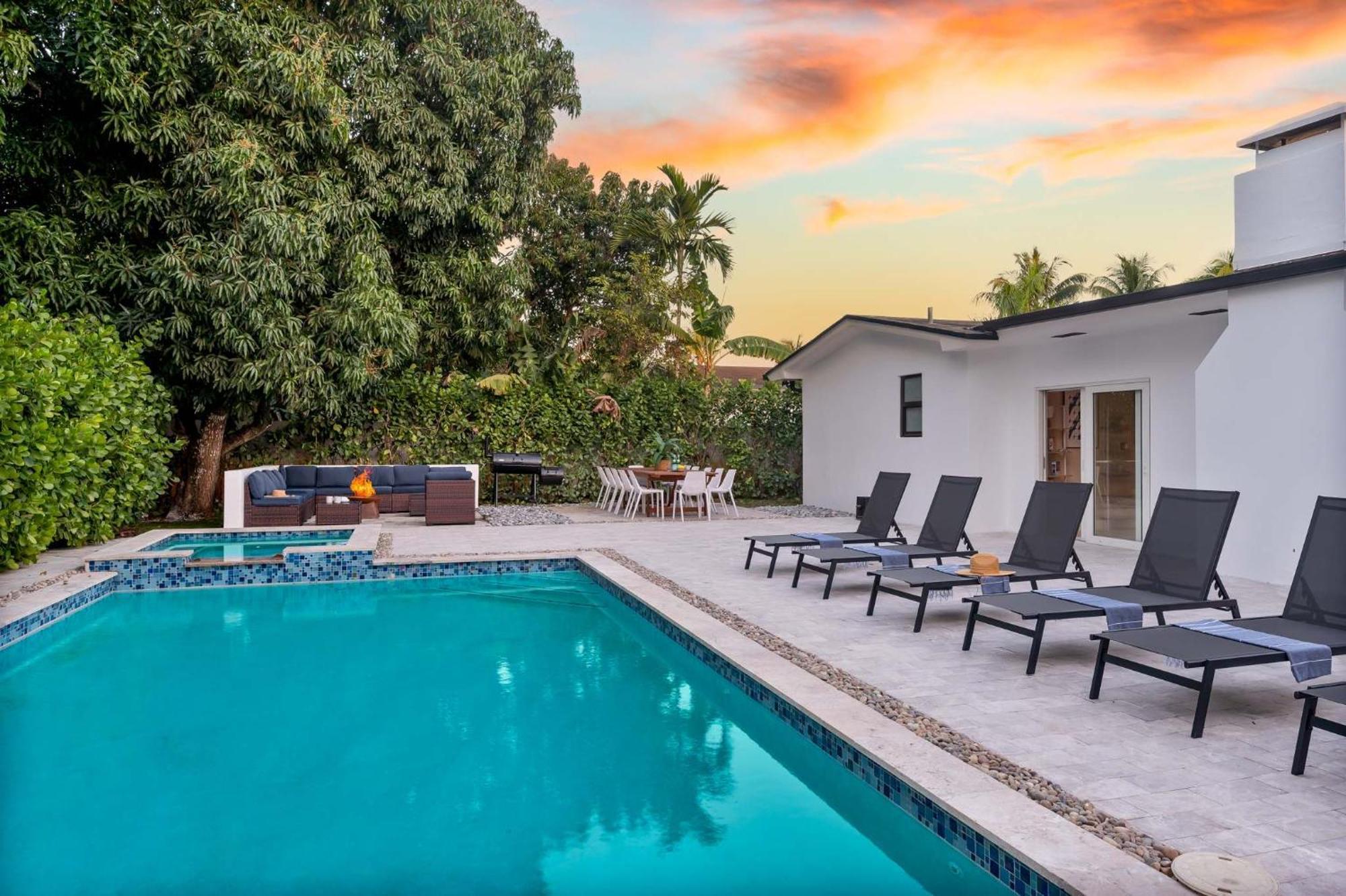 Luxe Heated Pool Fire Pit Games Miami
