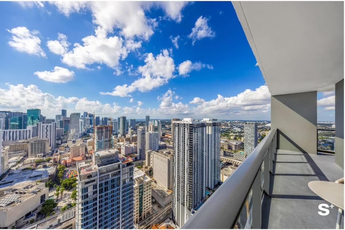 Luxe Retreat Modern 2-br With Water Views