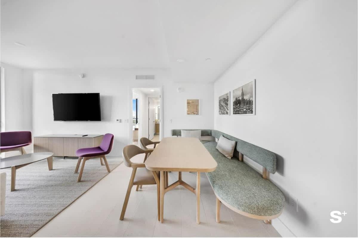 Luxe Retreat Modern 2-br With Water Views