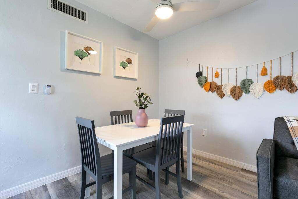 Apartment 1b Next To Airport Virg 12 *
