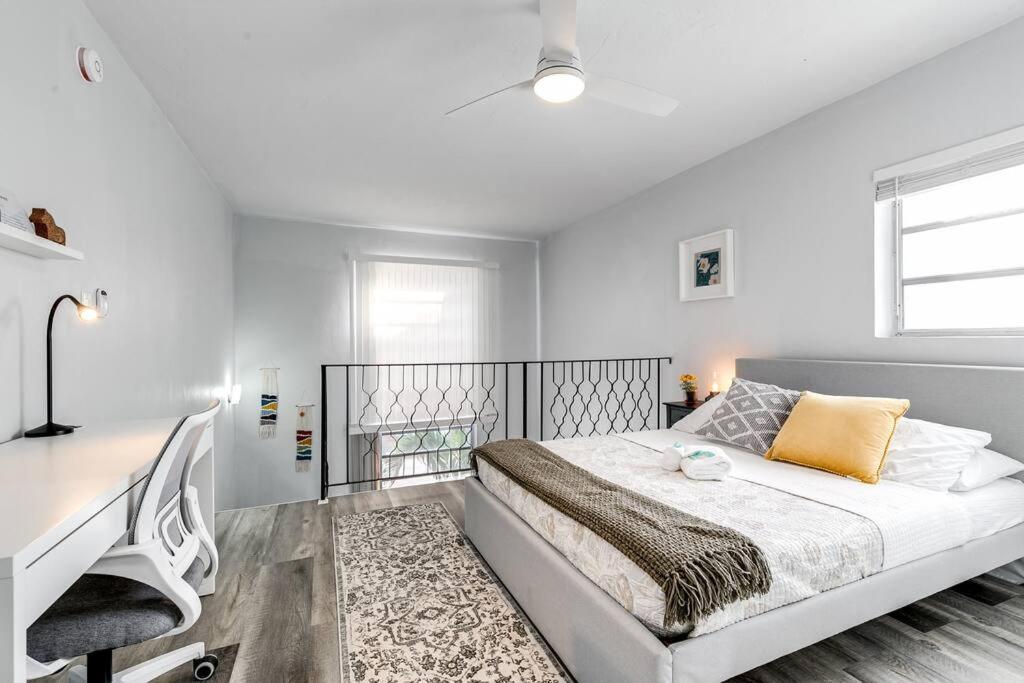 Apartment Mia Airport 1b With Desk Virg 9 Miami