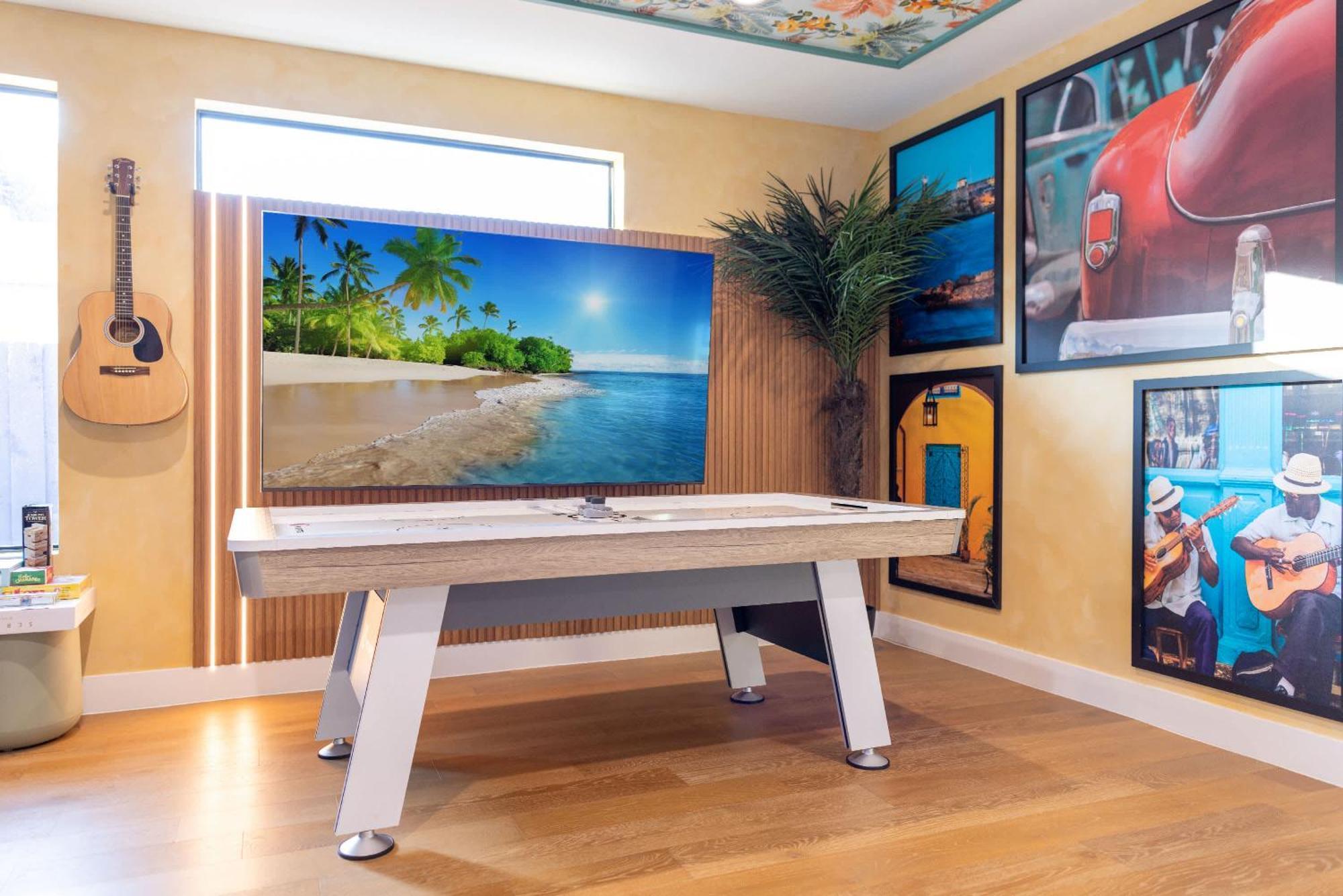 Cuba - New Modern 3br Heated Pool * Miami