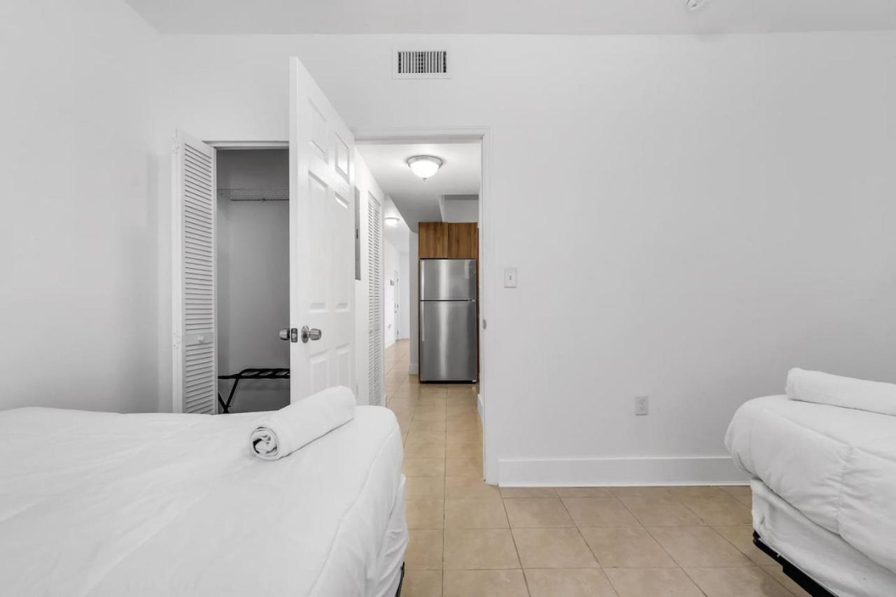 Comfy 2br On 8th Street Enjoy Latin Life