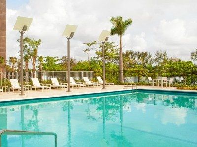 Element Miami International Airport Hotel