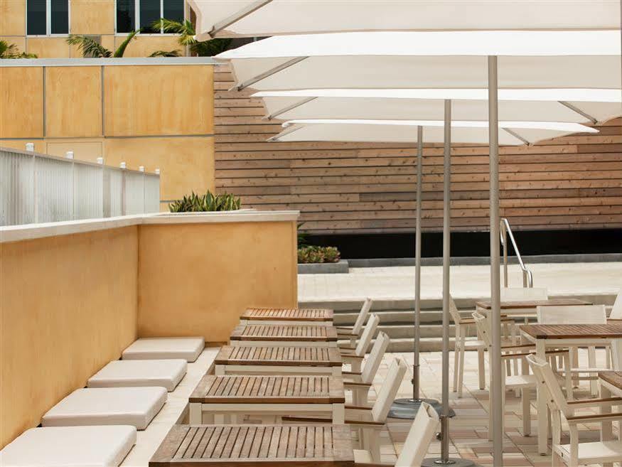 Hotel Element Miami International Airport