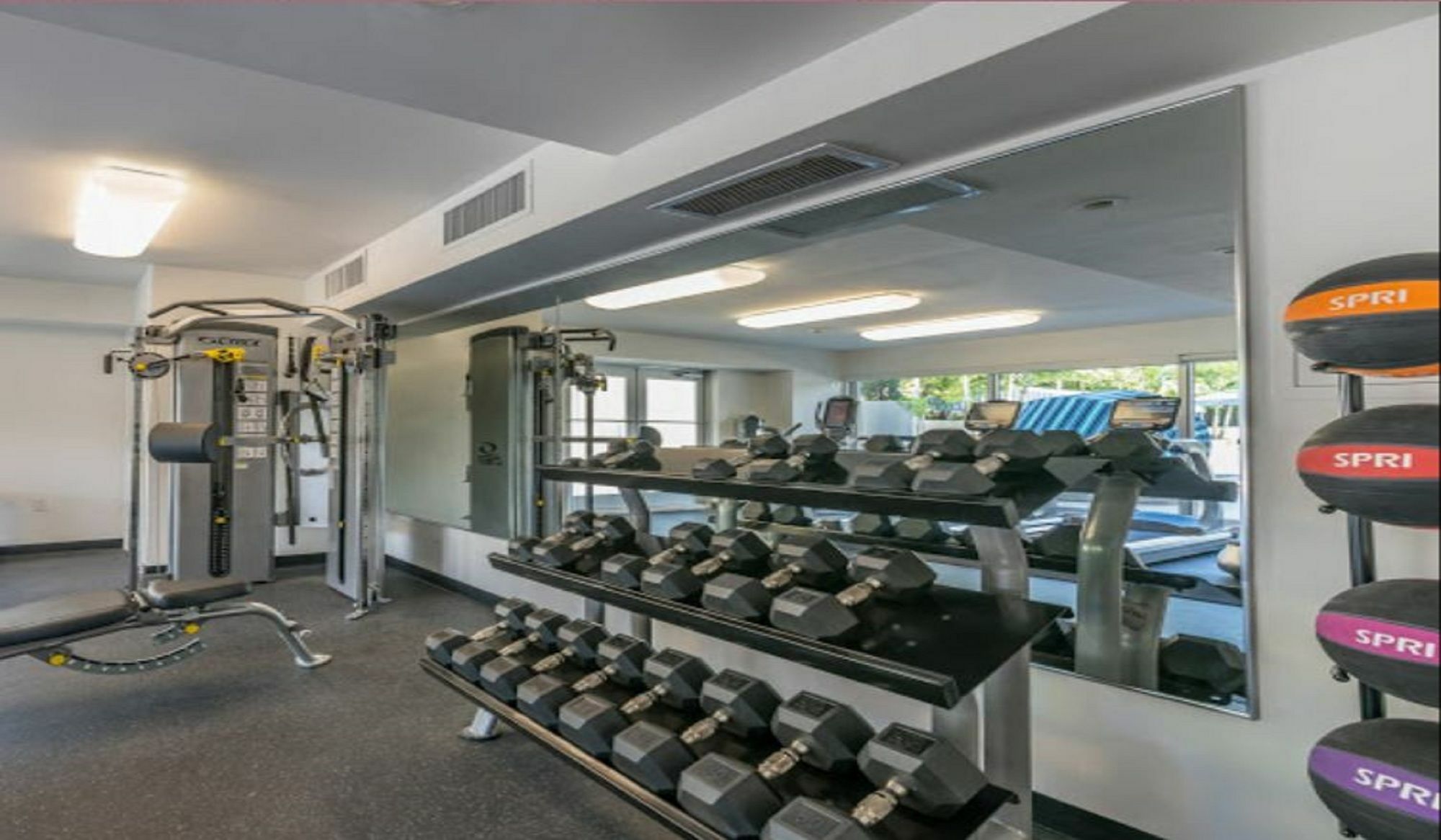 Bayshore Private Apartment *