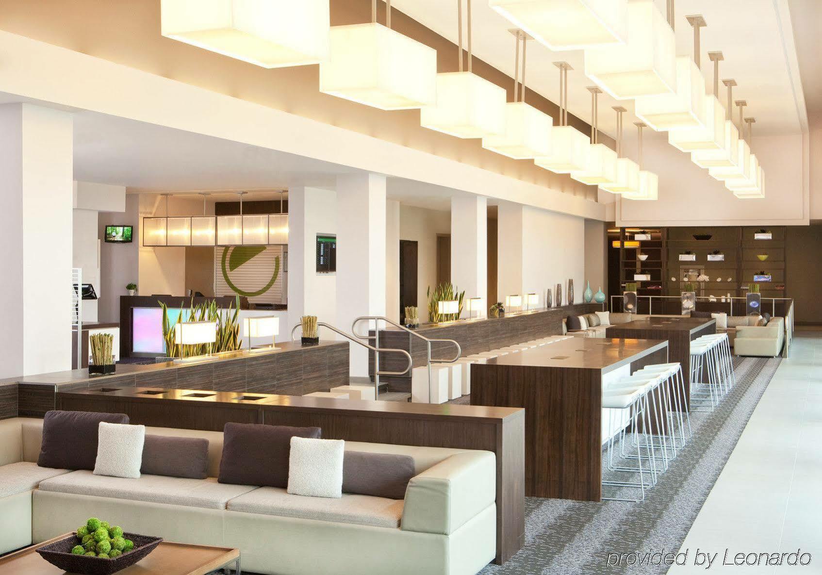 Element Miami International Airport Hotel 3*