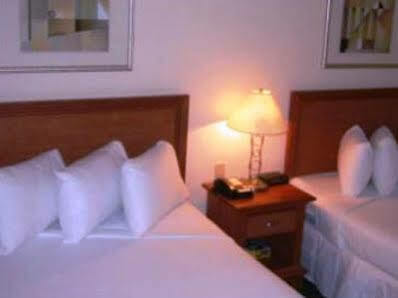 Inn Rodeway - Coral Gables 3*