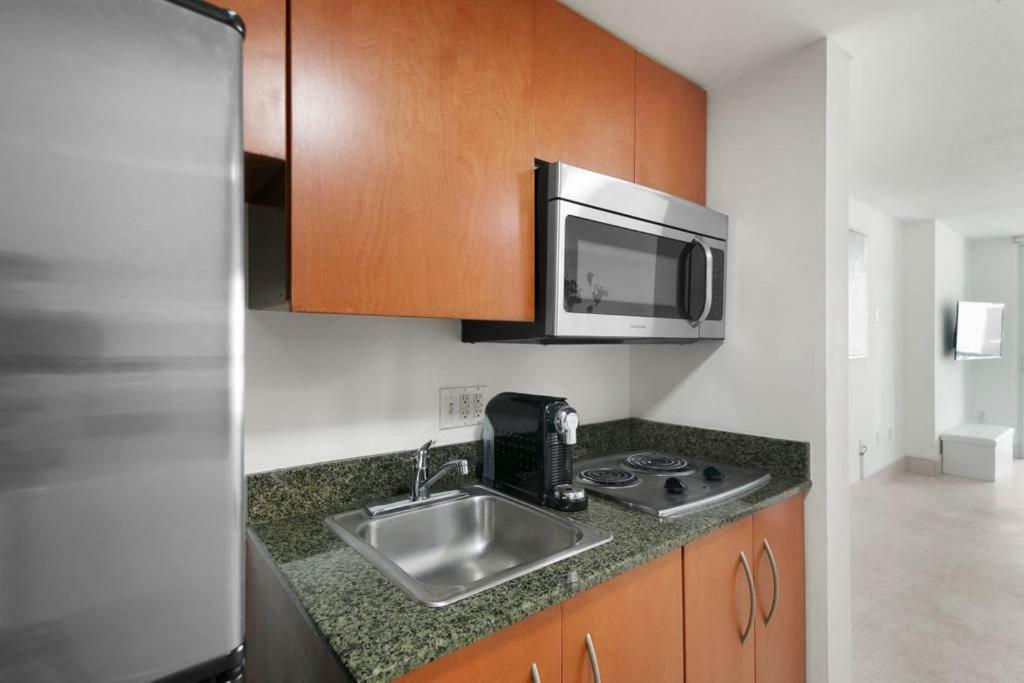 Apartment Centric Modern, Stylish Brickell / + Free Parking Miami